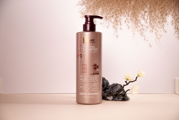 https://dmcmoya.vn/cdn/upload/file/2024/09/0001/dau-goi-sakura-procee-700ml-ps4-1.jpg